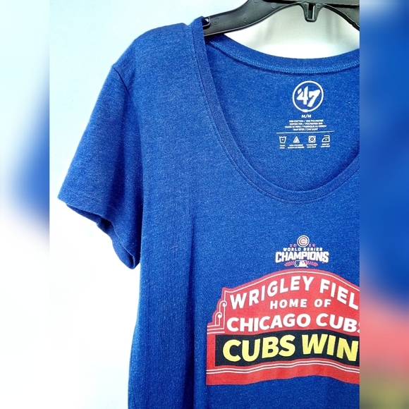 47 CHICAGO CUBS 2016 Champions Wrigley Field CUBS WIN  MLB 100% Cotton Medium - Picture 5 of 11